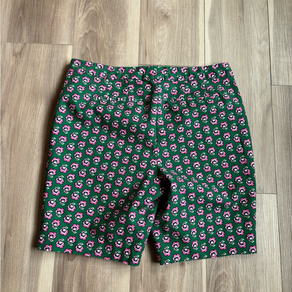 Boden Preppy Shorts - Picture 4 of 4